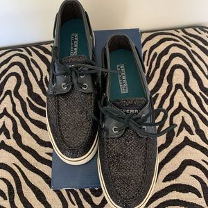 Ladies SPERRY boat shoes.  Size 6.5. Black Sequin